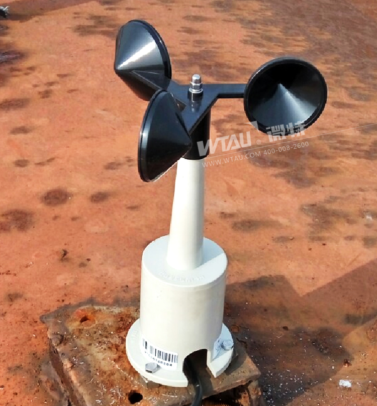 風(fēng)速傳感器在門機上