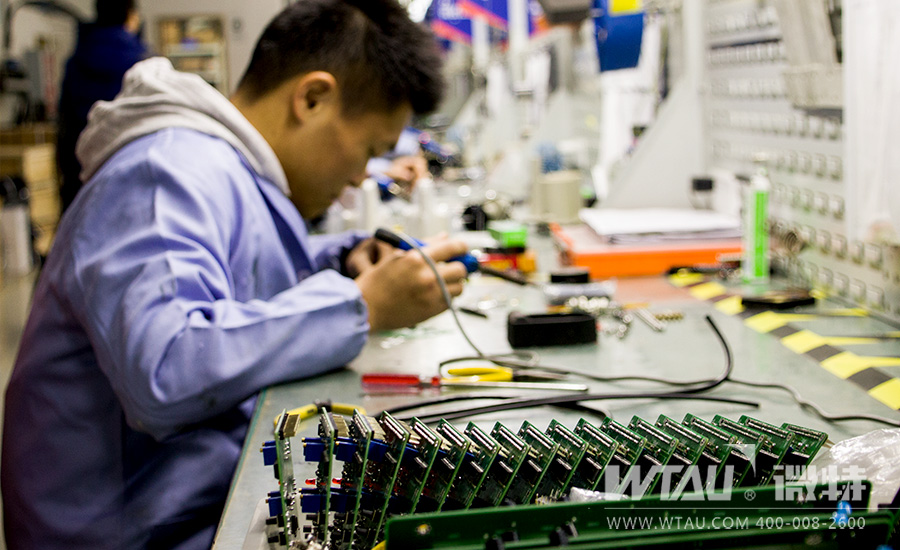 微特第一屆技能競(jìng)賽拉開序幕，二名優(yōu)秀榮獲“焊匠”稱號(hào)